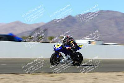 media/Jan-09-2022-SoCal Trackdays (Sun) [[2b1fec8404]]/Front Straight Speed Shots (1pm)/